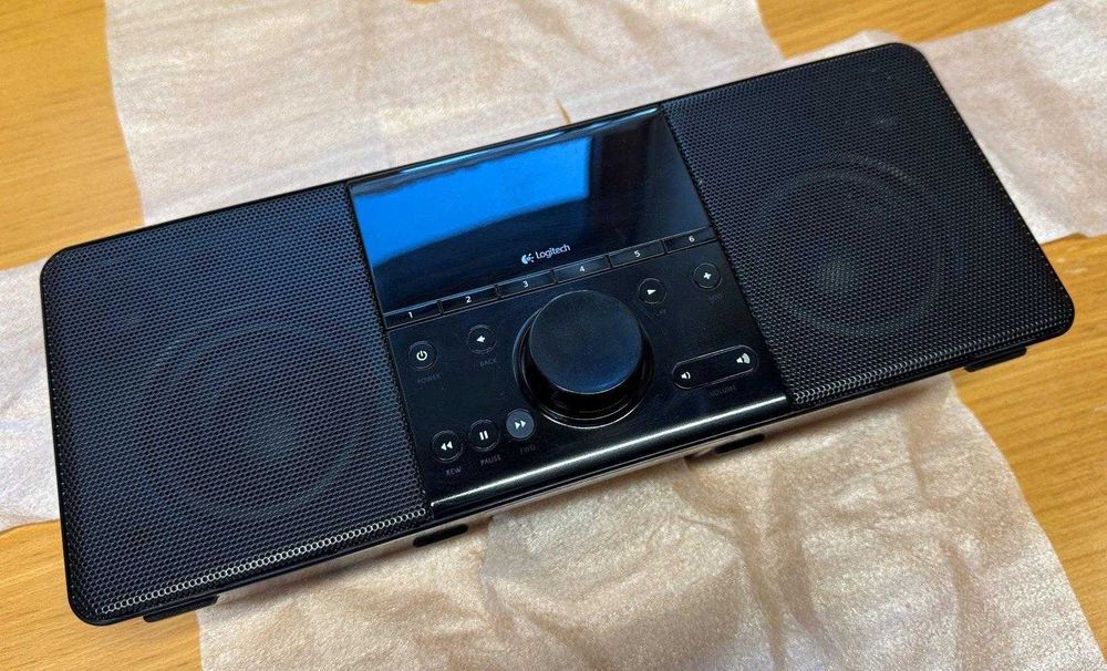Logitech Squeezebox Boom, stare excelentă, pachet complet, sunet f.bun