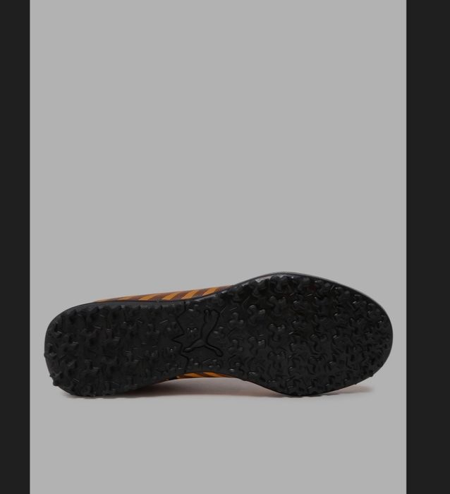 Adidasi fotbal Puma, noi, cu factura