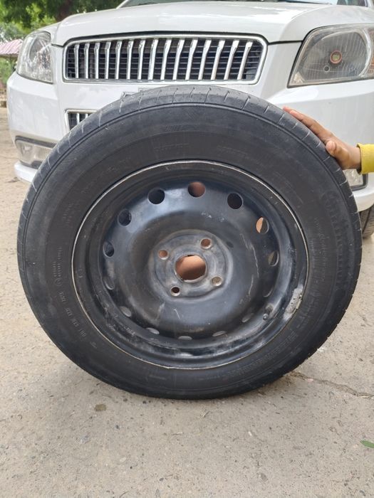 Deska Balon sotiladi gentra