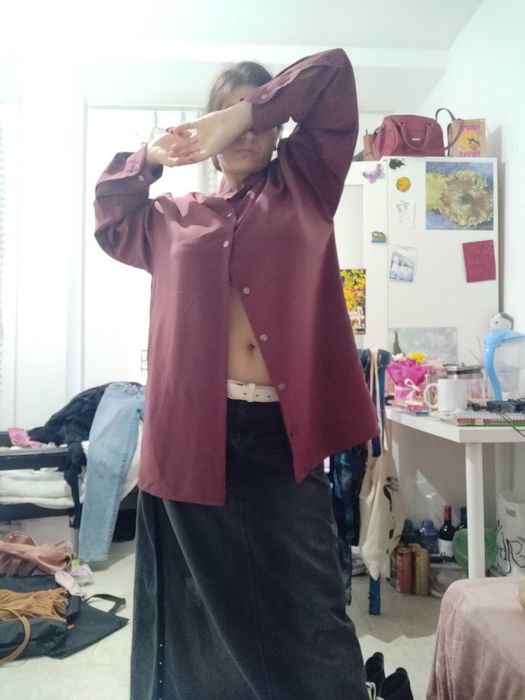 Широка риза бордо