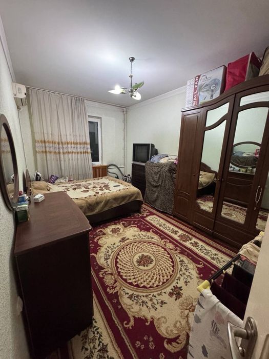 3 xonali kvartira sotiladi olmazor tumani