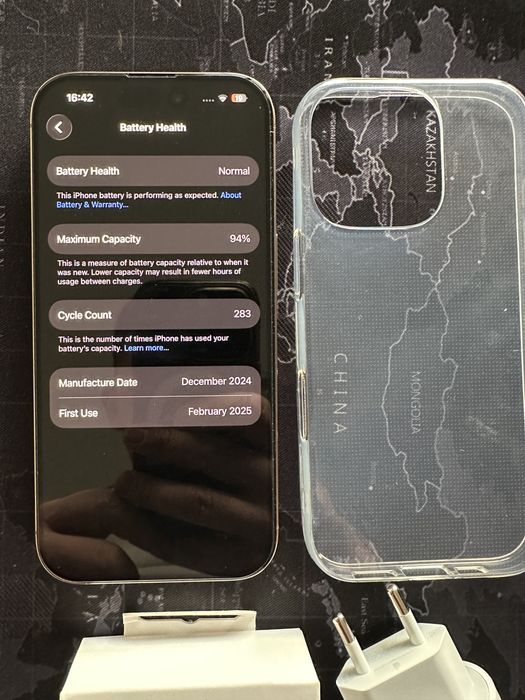 iPhone 16 Pro Gold, 94% baterie, in garantie