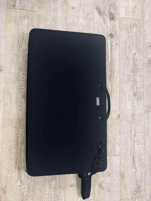 DJ Controller - Rane 4 + Case UDG