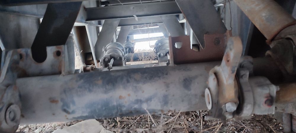 Продам полуприцеп МАЗ бортовой