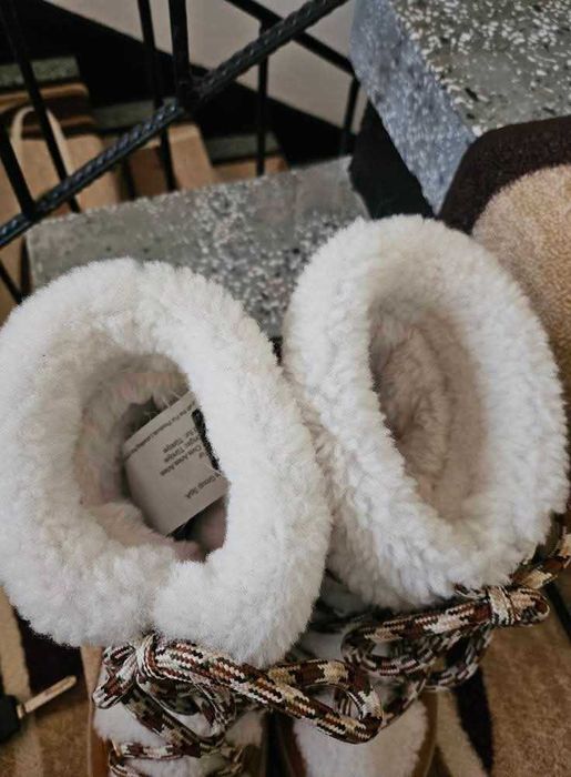 Moon boot ,слагани веднъж