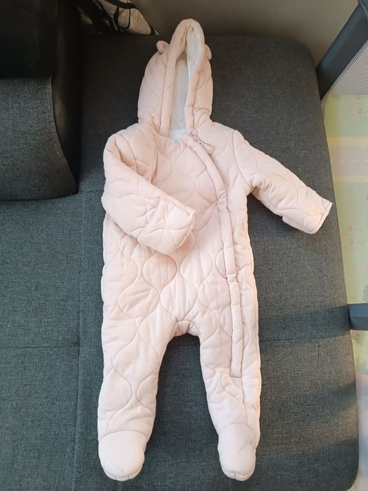 Бебешки космонавти George и др.