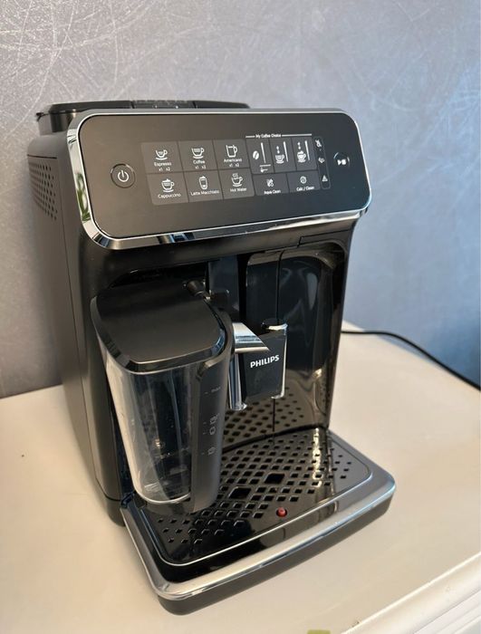 Кафемашина Philips Lattego EP3241