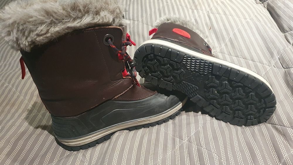 Vand cizme iarna marimea 38