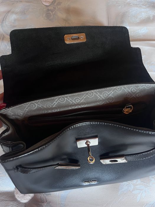 Picard, premium, 100% piele, geantă medie (umăr și mână), neagră