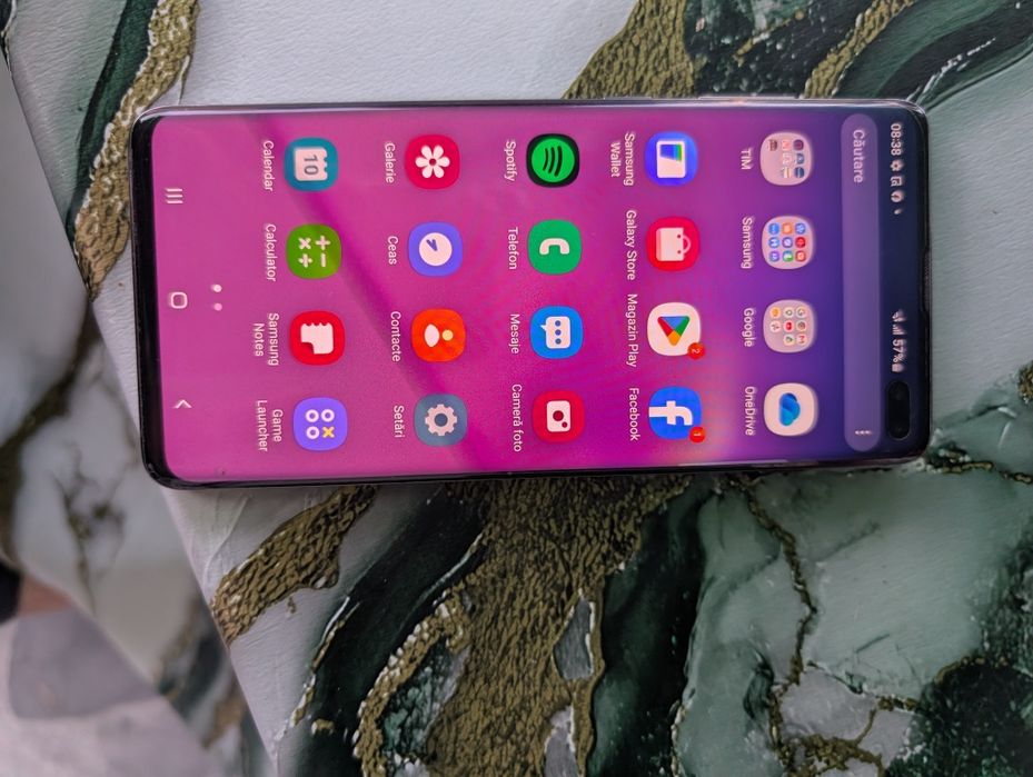 Galaxy S 10+ ...
