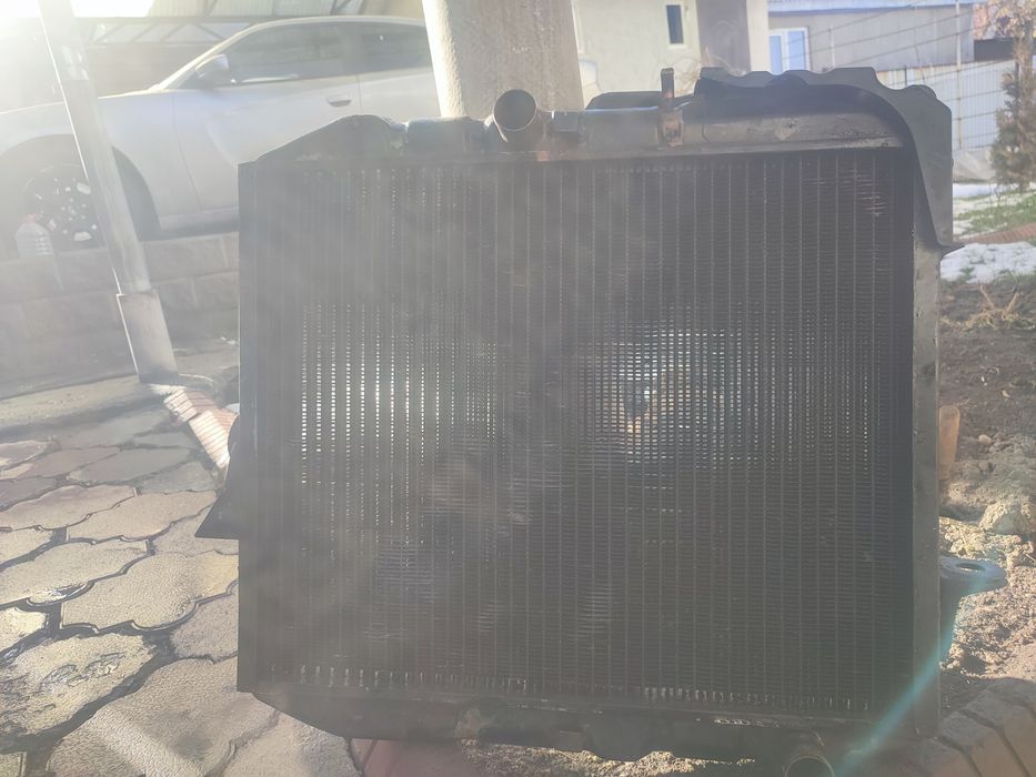 Радиатор на Мерседес