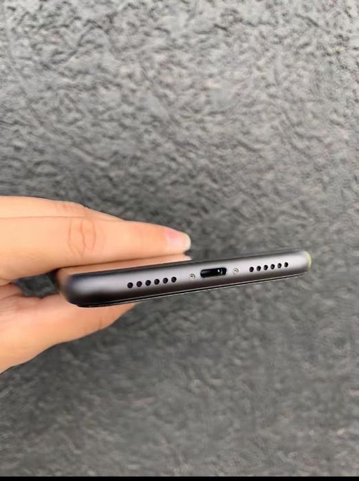 Айфон 11 в ремонте не был