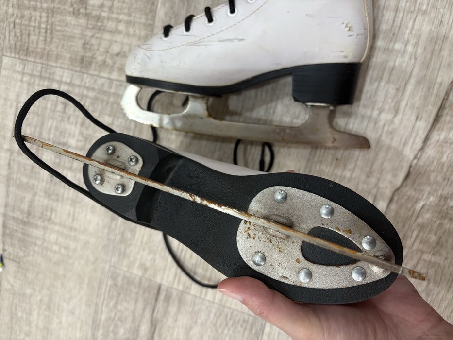 Коньки для девочки