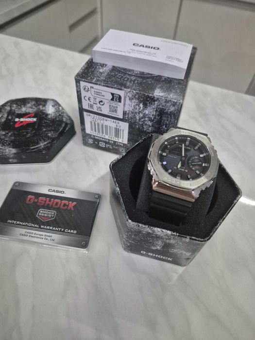 Мъжки часовник Casio G-Shock GM-2100RW-1AER