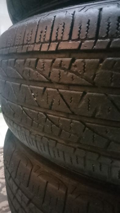 Продам шины комплект