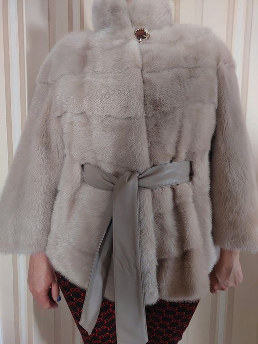 Продам шубку  из норки