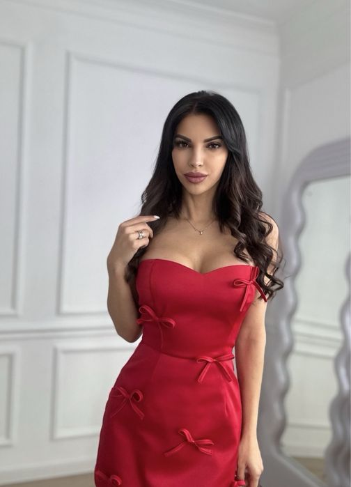 Дамска къса червена рокля