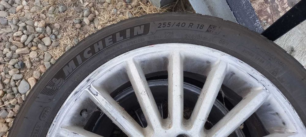 2 Jante + anvelope iarna Michelin Pilot Alpin 5 DOT 2021 Pret 1500 RON