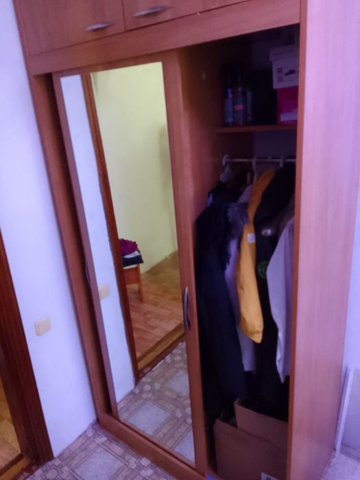 Продам шкаф для вещей