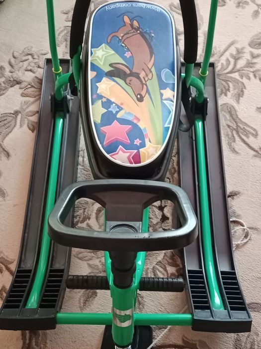 Продам снегоход . Цена 12000