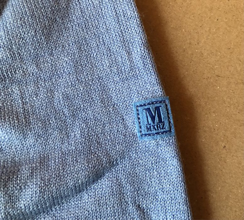 100% мерино вълна MAERZ Muenchen V-neck Merino Woll Pullover пуловер