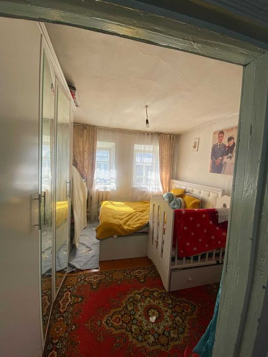 Үй сатылады. Жер үй.