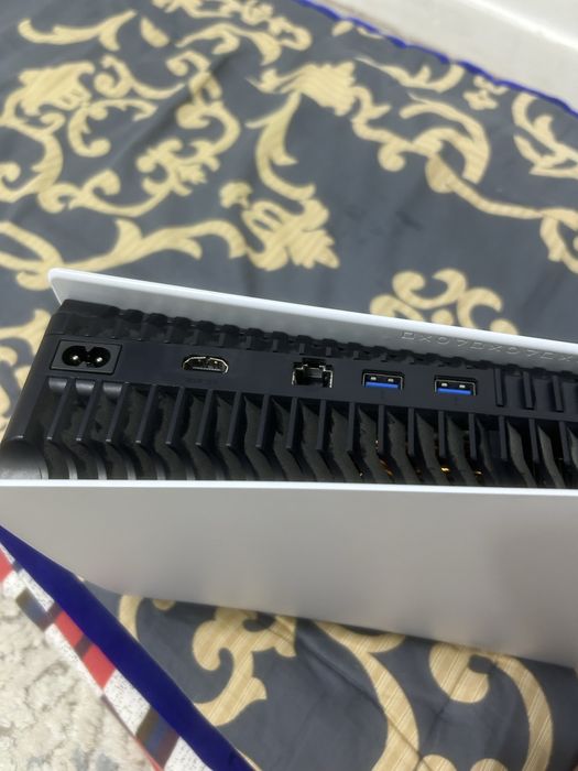 playstation 5 B идеальном состоянии