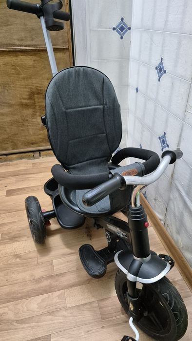 Детский велосипед трехколесный