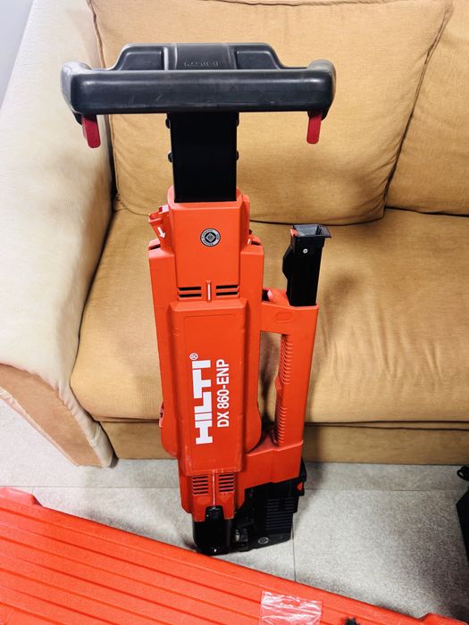 Aparat profesional fixare HILTI DX-860 ENP plăci metalice/profiluri