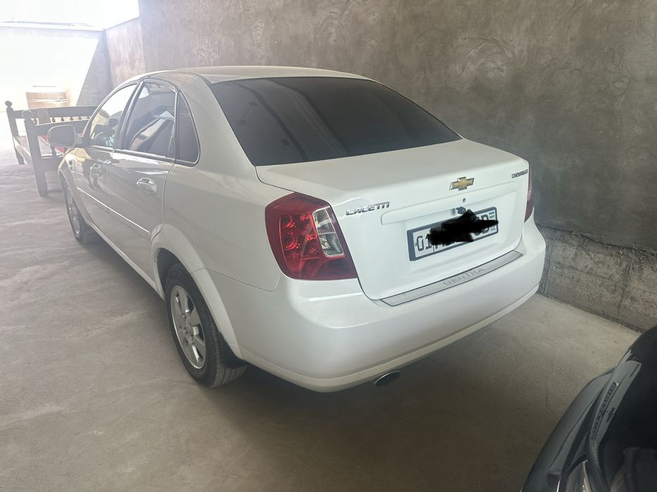 Shevrolet lasetti 1.6 sotiladi