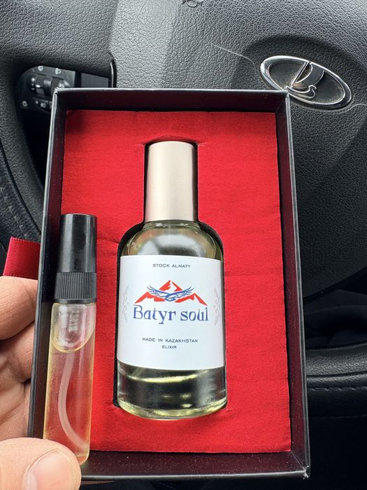 Продаются духи свежие новые