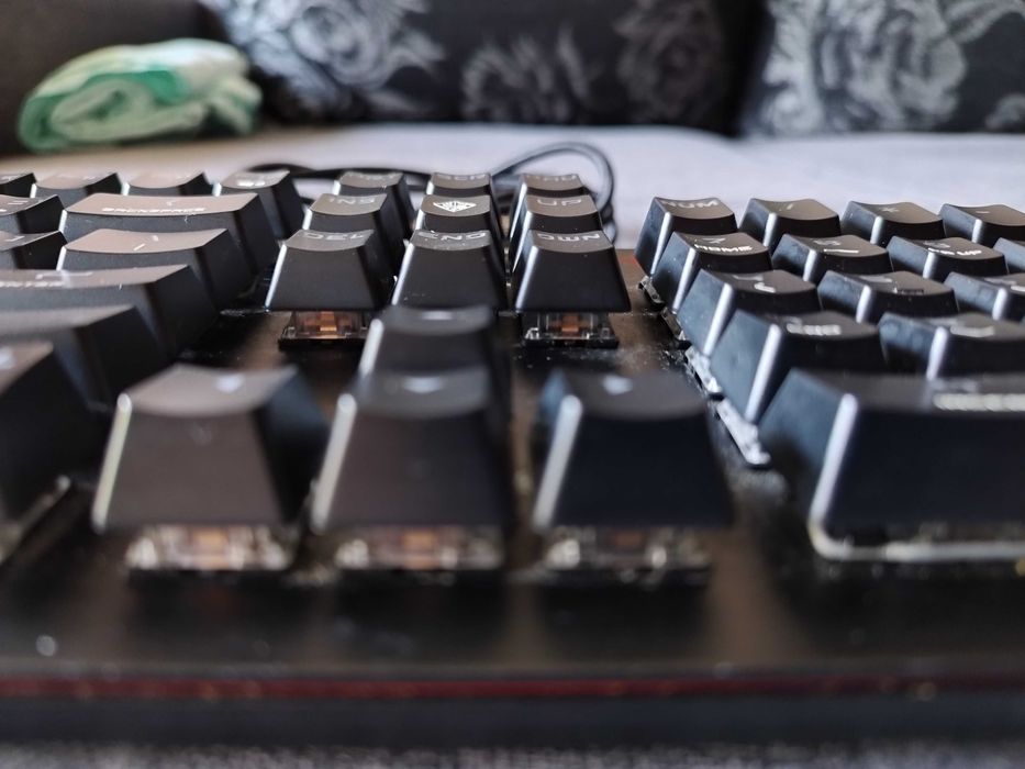 HP OMEN 1100 Limited Edition - Клавиатура