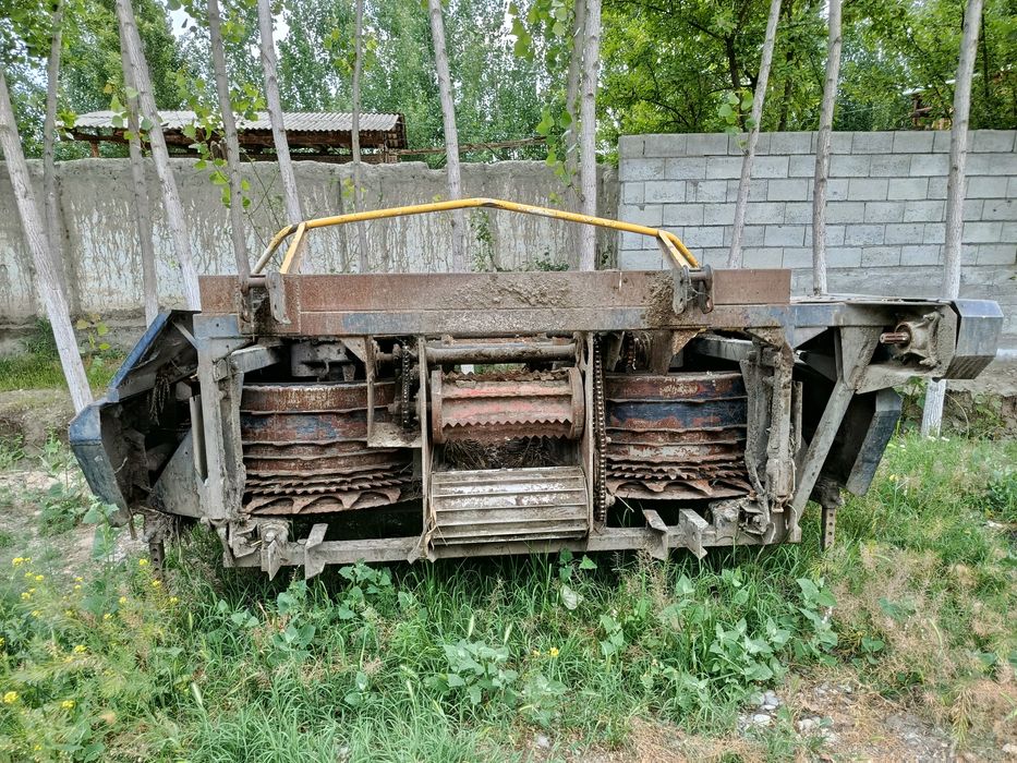 KSK100 Kombayn..