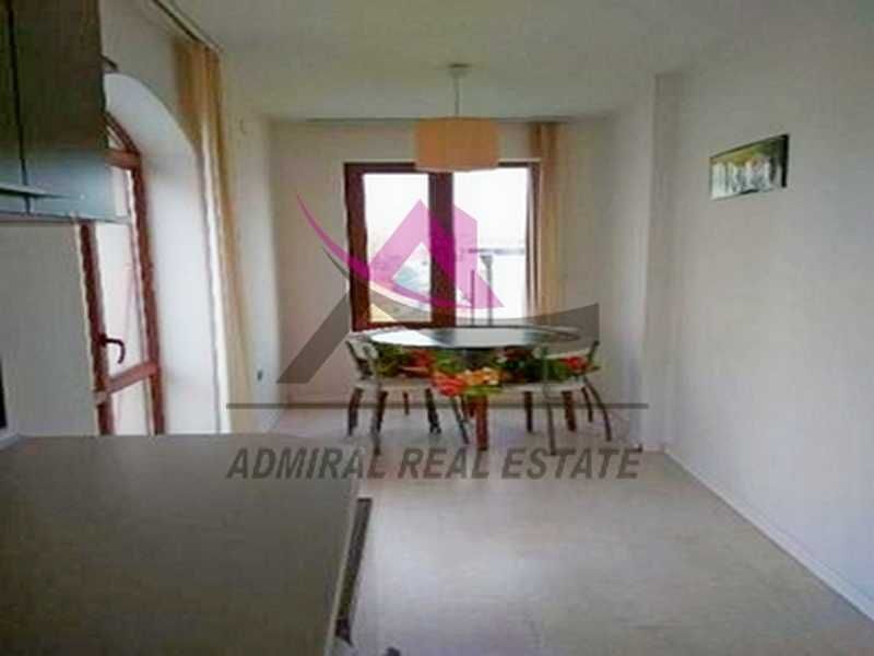 Дава се под наем Тристаен апартамент в Варна, Цветен квартал - 75 кв.м за 498.27 € - Снимка #1