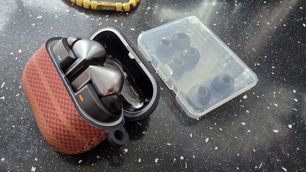 Samsung Galaxy Buds3 Pro – Noi, originale + Husă Premium cadou (Fără cutie)