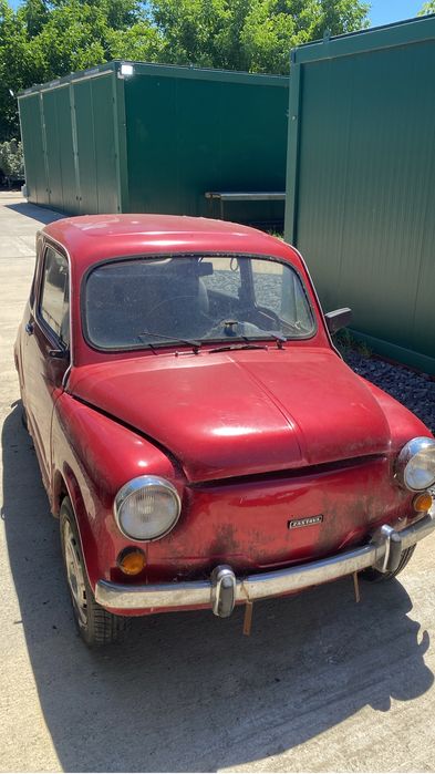 Dezmembrez Zastava 750( fiat 600)complet