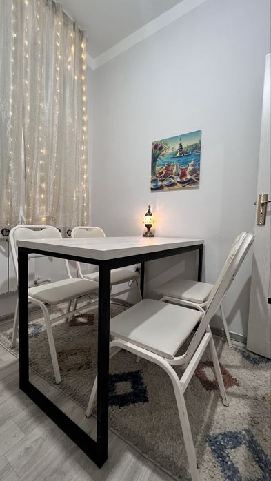 Стол стул сотилади