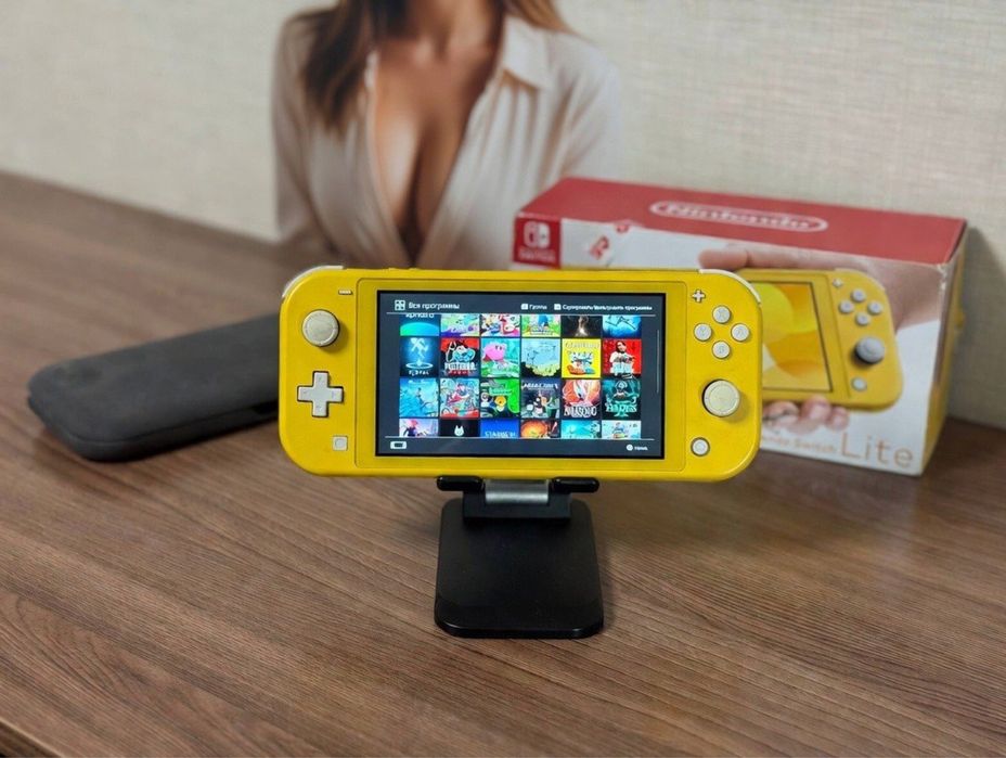 Прошитый Nintendo Switch Lite + 27 Игр (Отправлю по РК)
