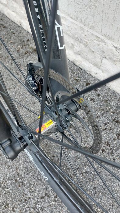 MTB de competiție Canyon 29" full carbon, ultra-ușoară