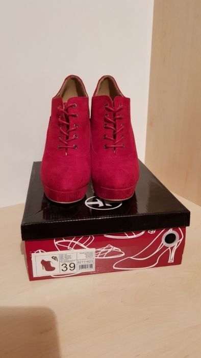 Женские ботильоны