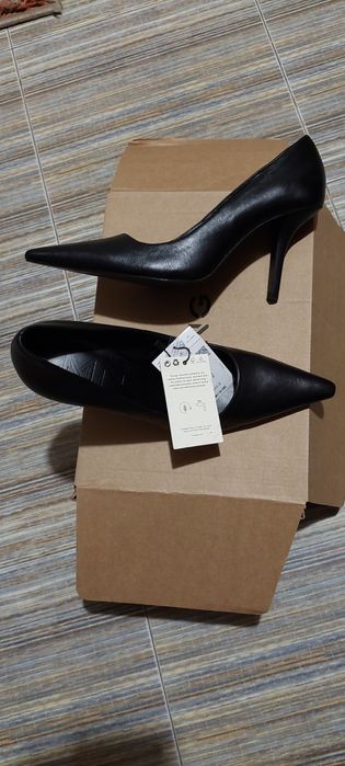 Обувки от естествена кожа