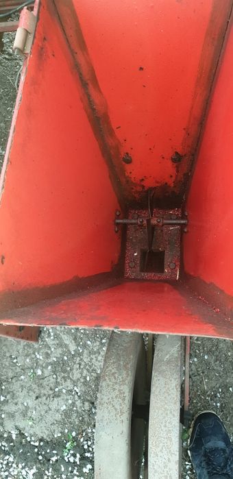 Semanatoare porumb 4 rânduri