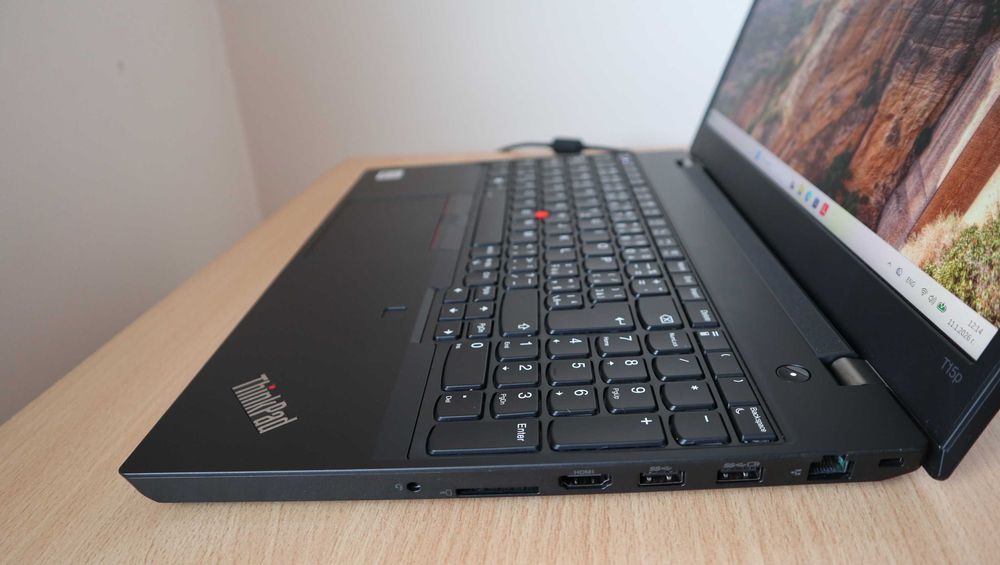 Lenovo ThinkPad T15p NVIDIA GTX 1050 4K/ i7 10750H / 512GB NVMe / 32GB