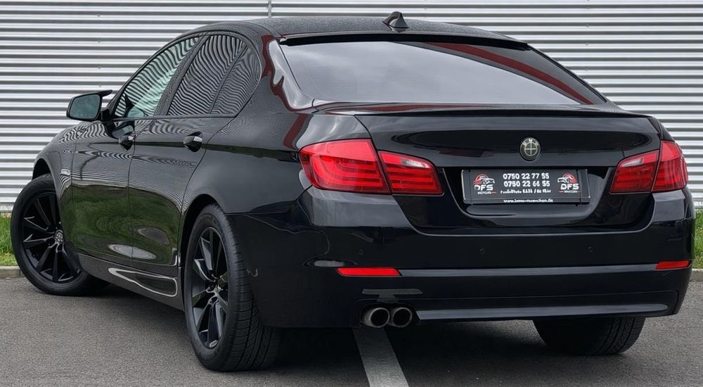 Vand BMW Seria 5 F10 2.0D MPaket Inmatriculata RO 2012 automata urgent