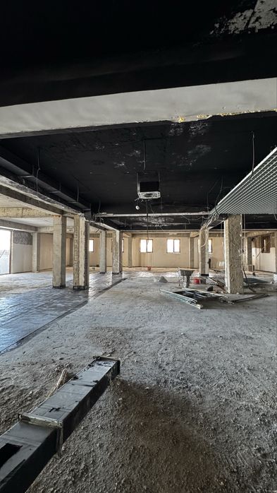 Продается  Помещение  600м2   1 вая линия вдоль дороги Поворот