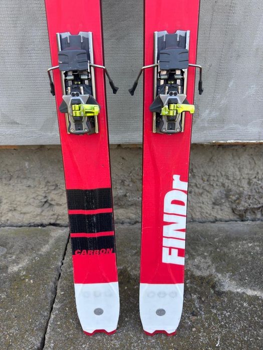 Ski Schiuri tura G3 FINDr Full Carbon Tech cu legaturi  G3 ION 12  si piei de foca