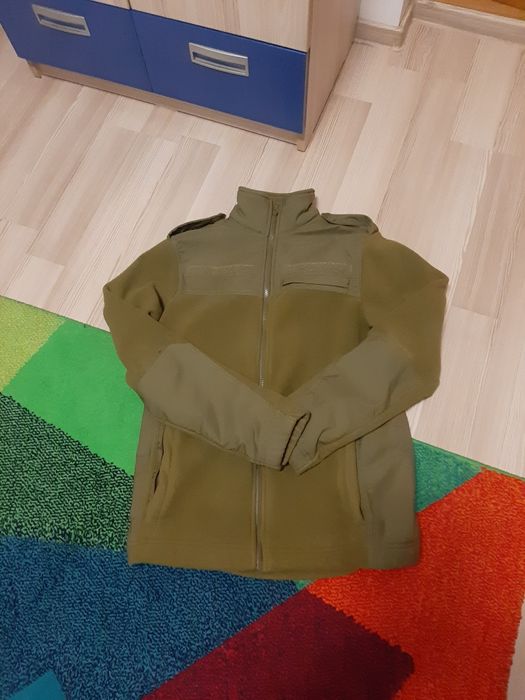 Ținută,uniformă,costum, echipament ,compleu combat