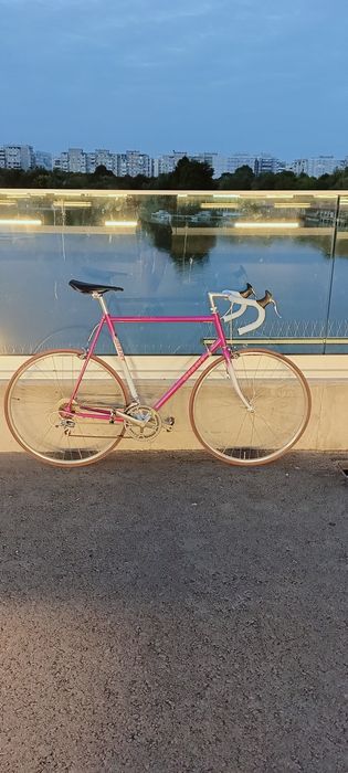 Road bike Giant Peloton size XL 62 ciclam cursiera turn heads