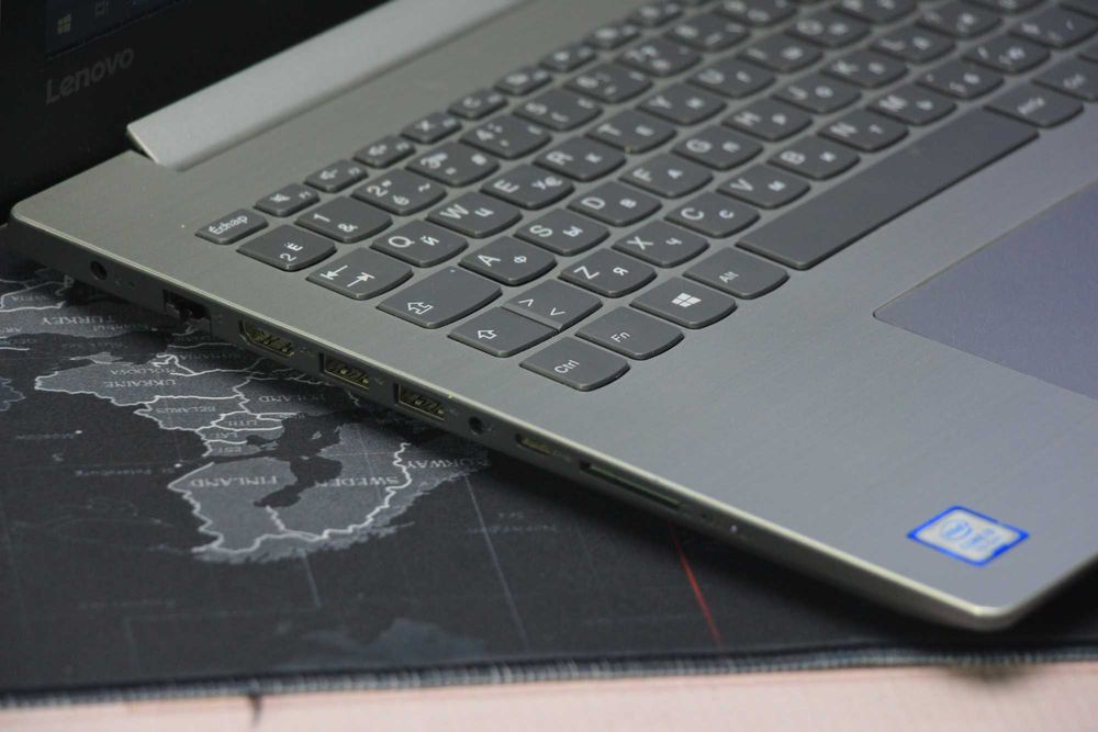 Lenovo I3 noutbuk SSD bor zaryad saqlashi zo'r