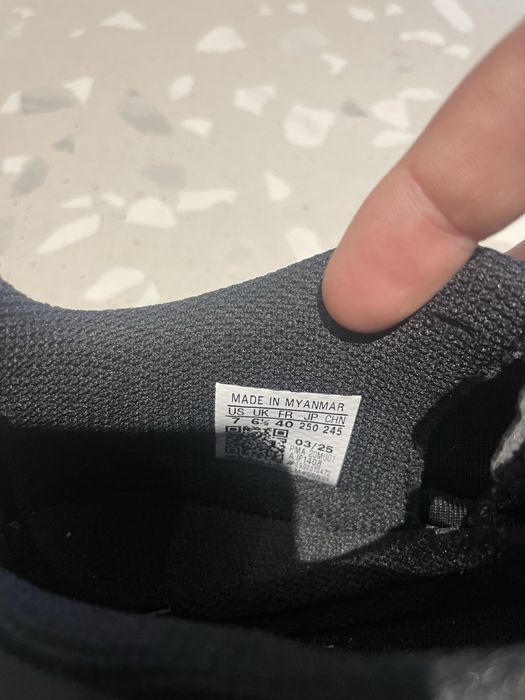 Неизползвани стоножки adidas deportivo размер 40